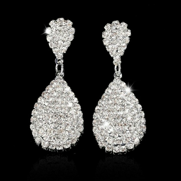 🎀 Full Crystal Rhinestone Drop Earings - Picture 3 of 7